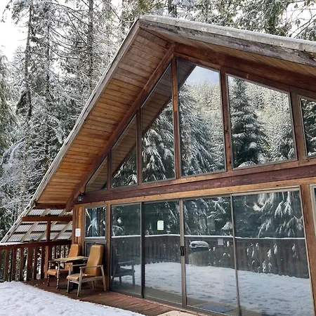 Chalet At Rainier Lodge
